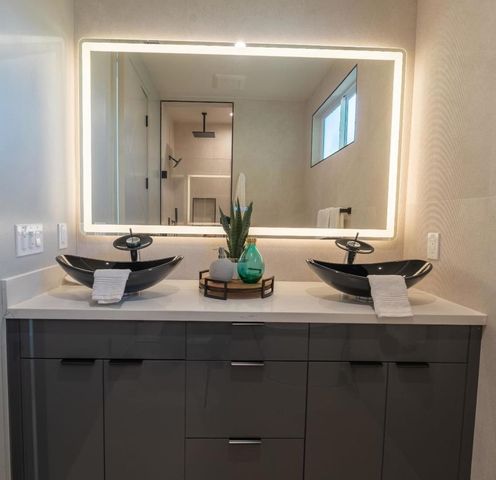 741 Borregas Avenue, Sunnyvale, CA 94085