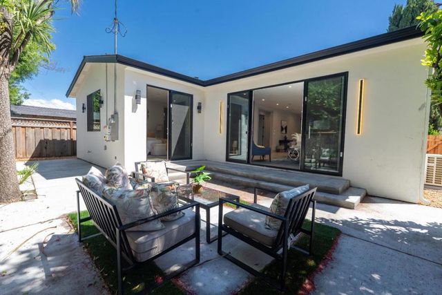 741 Borregas Avenue, Sunnyvale, CA 94085