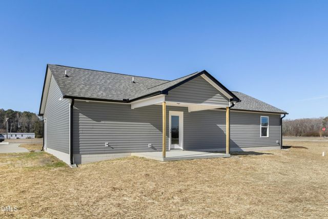 102 Dees Meadow Lane, Fremont, NC 27830