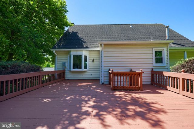 123 WESTVIEW DR, Shrewsbury, PA 17361