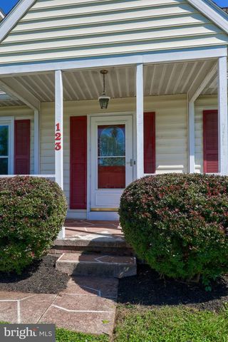 123 WESTVIEW DR, Shrewsbury, PA 17361