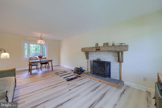 123 WESTVIEW DR, Shrewsbury, PA 17361