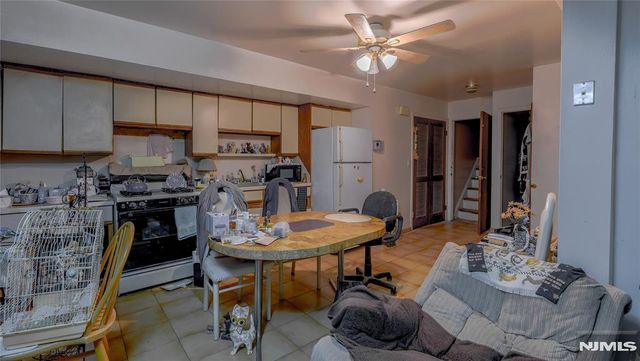 17A Garden Drive, Elmwood Park, NJ 07407