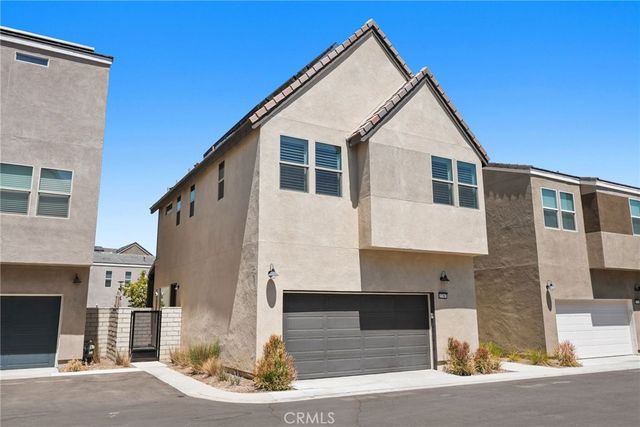 27367 Thunder Ridge Court, Valencia, CA 91381