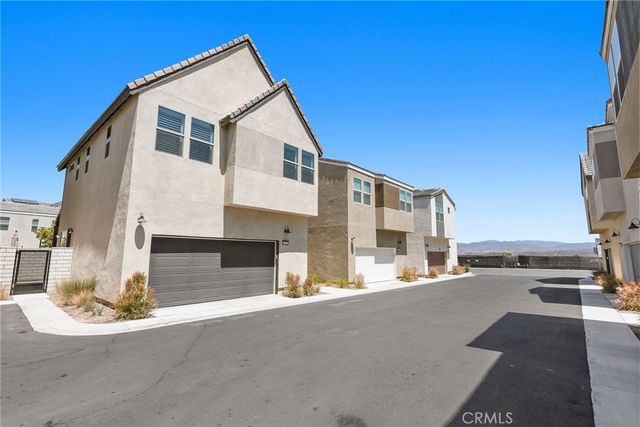 27367 Thunder Ridge Court, Valencia, CA 91381