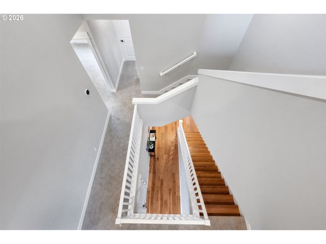 11614 Nw KEARNEY St, Portland, OR 97229