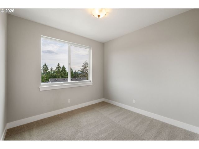 11614 Nw KEARNEY St, Portland, OR 97229