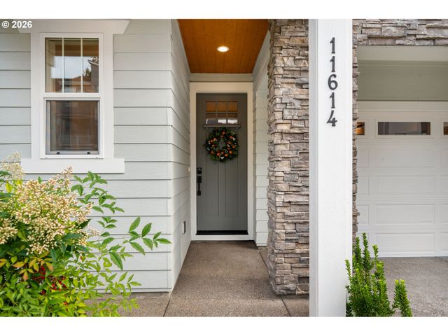 11614 Nw KEARNEY St, Portland, OR 97229
