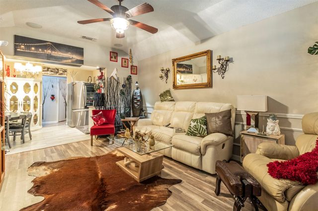5818 Santa Fe Drive, Arlington, TX 76017