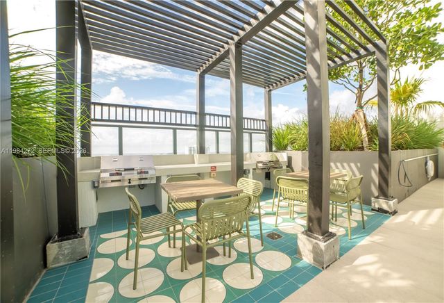 11 NE 6TH 1403, Miami, FL 33132