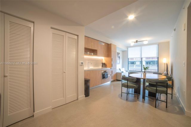 11 NE 6TH 1403, Miami, FL 33132