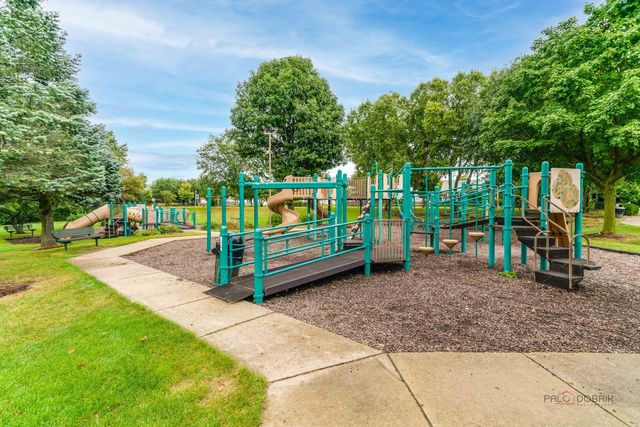 665 Morris Court -, Lakemoor, IL 60051