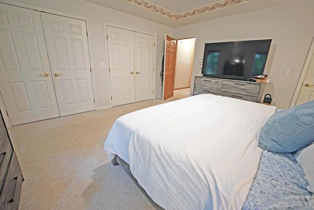 2077 CORMORANT LANE, Suamico, WI 54313