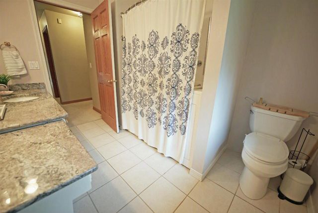 2077 CORMORANT LANE, Suamico, WI 54313