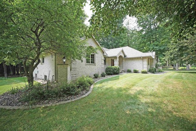2077 CORMORANT LANE, Suamico, WI 54313