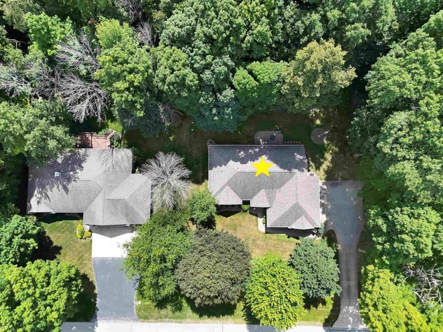2077 CORMORANT LANE, Suamico, WI 54313