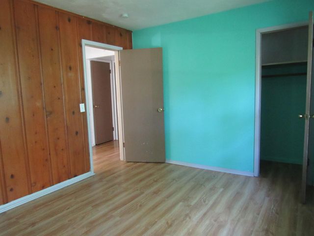 733 W Washington Street, Marshfield, MO 65706