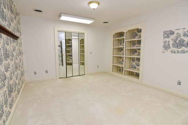 202 Coover Avenue, Baxter, IA 50028