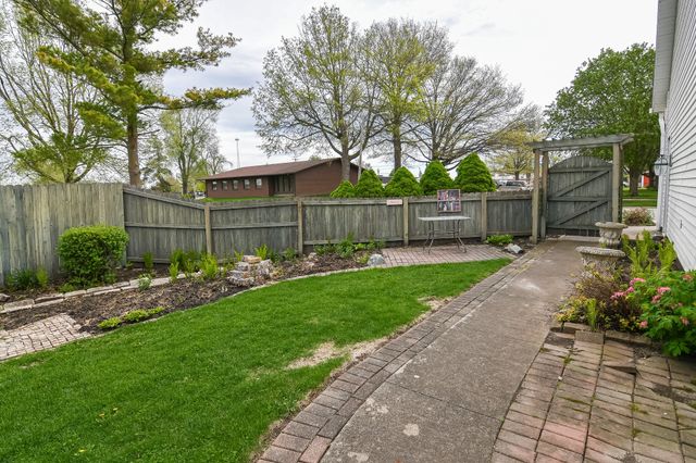 202 Coover Avenue, Baxter, IA 50028