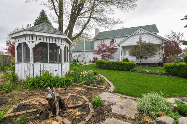 202 Coover Avenue, Baxter, IA 50028