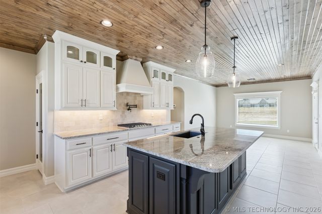 8508 E 109th Street North, Owasso, OK 74055