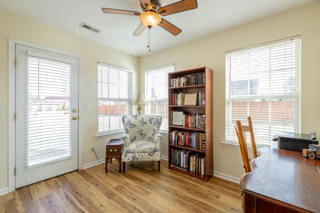 304 Cedar Creek Drive, Rossville, GA 30741