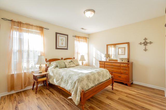 304 Cedar Creek Drive, Rossville, GA 30741