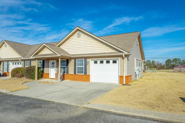 304 Cedar Creek Drive, Rossville, GA 30741