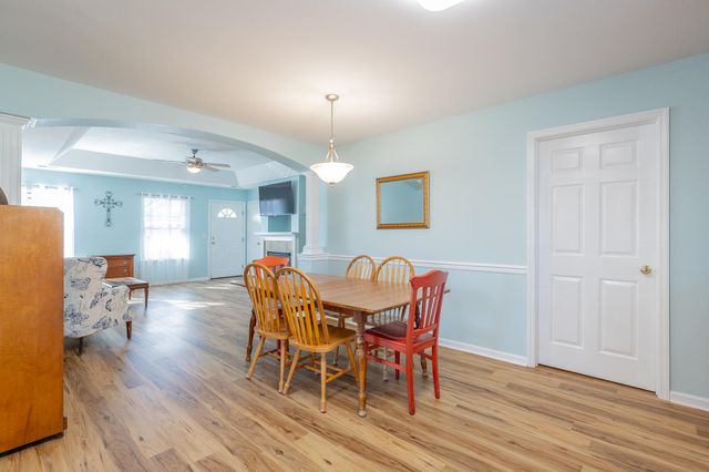 304 Cedar Creek Drive, Rossville, GA 30741