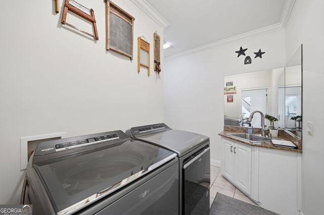 8970 Fields Way, Gainesville, GA 30506