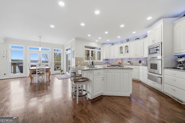 8970 Fields Way, Gainesville, GA 30506