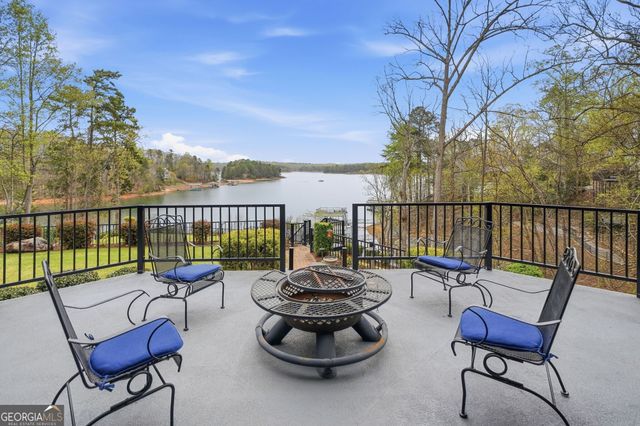 8970 Fields Way, Gainesville, GA 30506