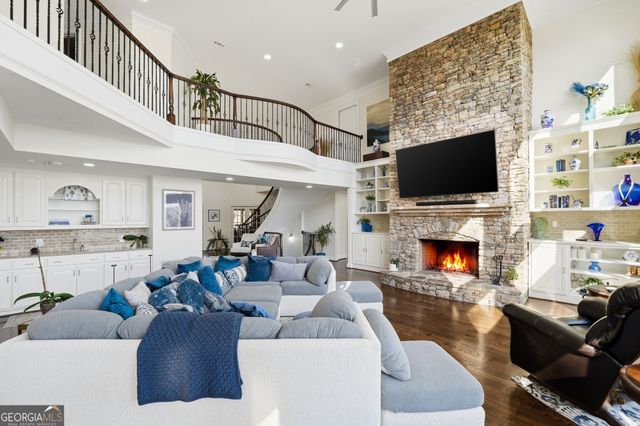 8970 Fields Way, Gainesville, GA 30506