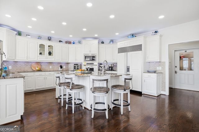 8970 Fields Way, Gainesville, GA 30506