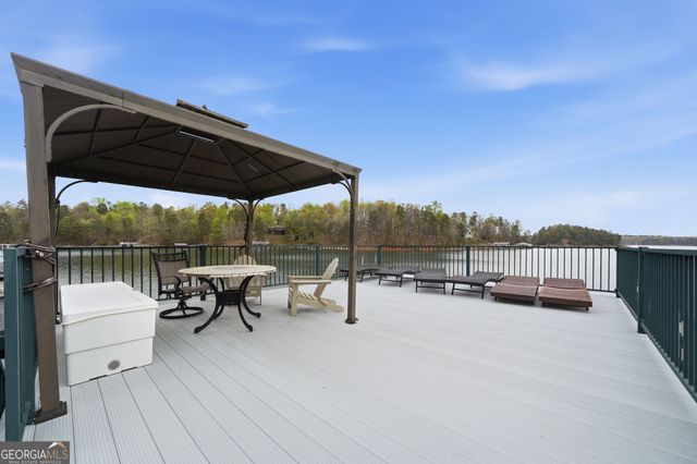 8970 Fields Way, Gainesville, GA 30506