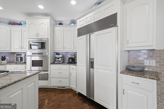 8970 Fields Way, Gainesville, GA 30506