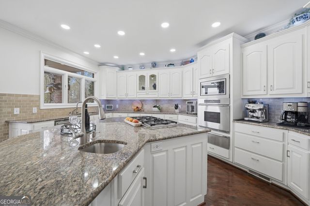 8970 Fields Way, Gainesville, GA 30506