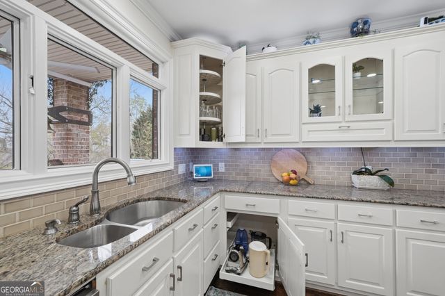 8970 Fields Way, Gainesville, GA 30506