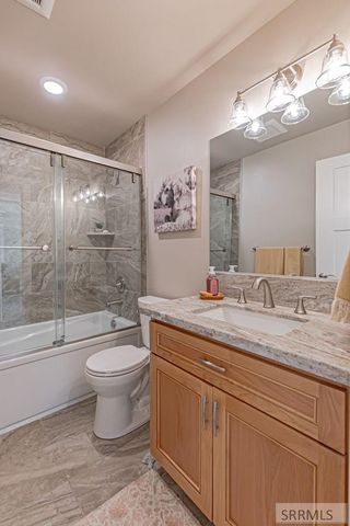 5085 Eaglewood Drive, Idaho Falls, ID 83401