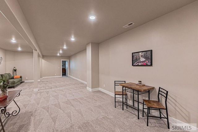 5085 Eaglewood Drive, Idaho Falls, ID 83401