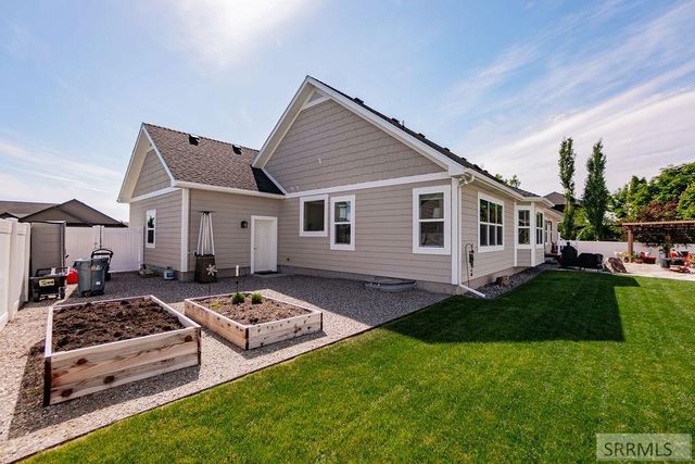 5085 Eaglewood Drive, Idaho Falls, ID 83401