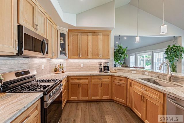 5085 Eaglewood Drive, Idaho Falls, ID 83401