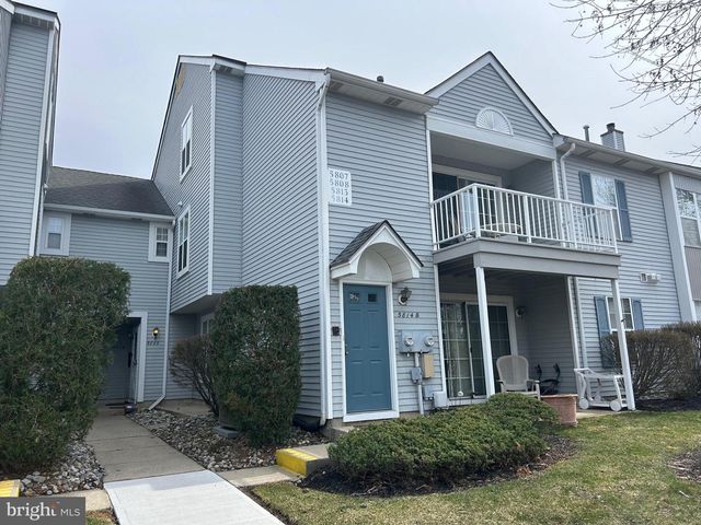 5814-B ADELAIDE DR, Mount Laurel, NJ 08054