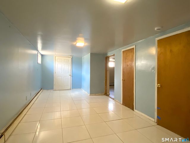 18 Reservoir Road, Newington, CT 06111