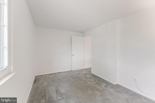 1682 HARVEST GREEN CT, Reston, VA 20194