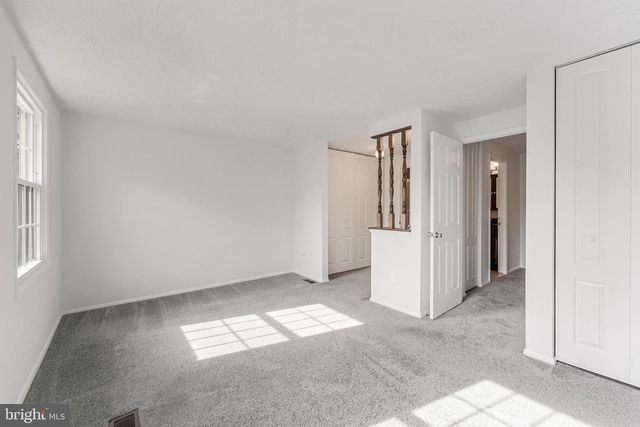 1682 HARVEST GREEN CT, Reston, VA 20194