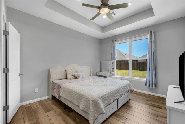 3913 NE Shenandoah Dr, Lawton, OK 73507