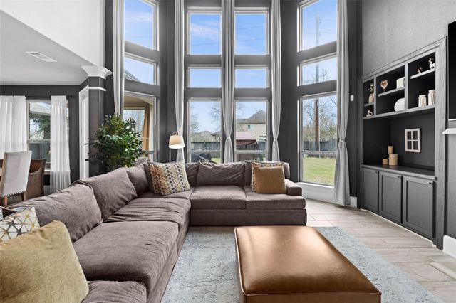 10039 Cypress Path, Missouri City, TX 77459