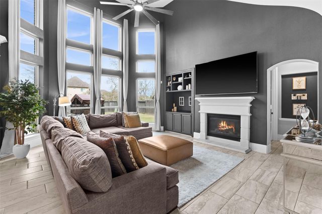 10039 Cypress Path, Missouri City, TX 77459