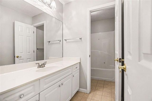 165 Normandy Drive, Fayetteville, GA 30214